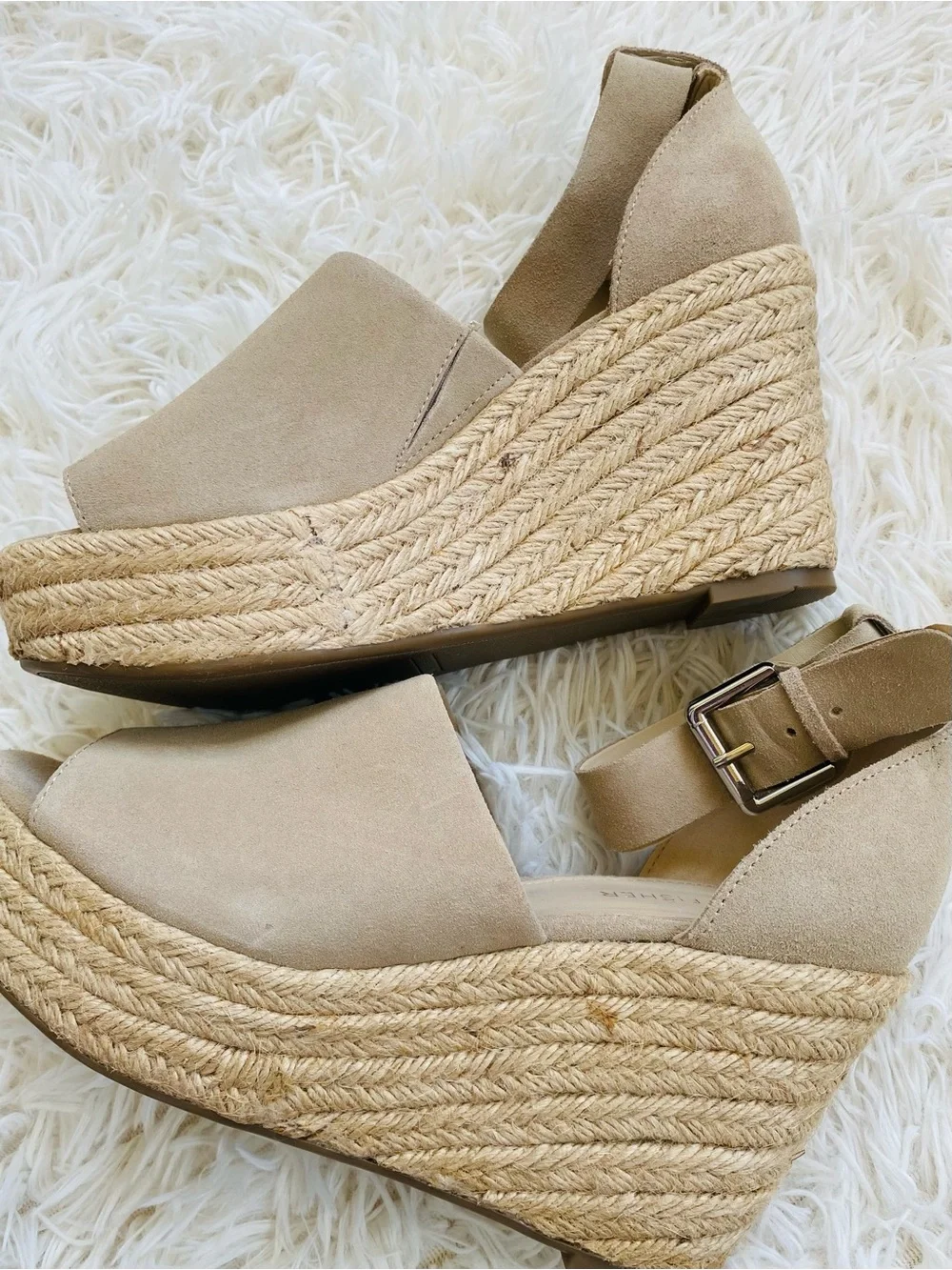 Marc Fisher Beige Suede Espadrille Platform Wedge Sandals Size 8M